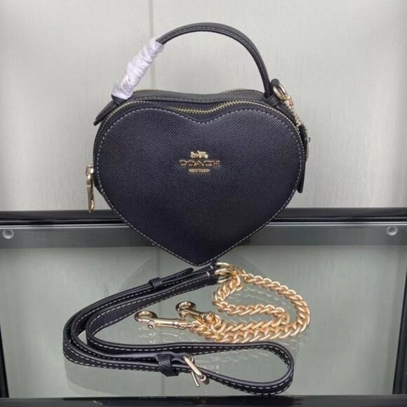 👜👜NWT COACH Heart Crossbody crossbody In Black CE652 - Picture 1 of 6